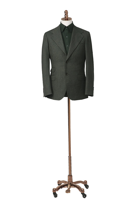Bespoke dark green herringbone blazer – luxury men’s fashion with custom tailored fit