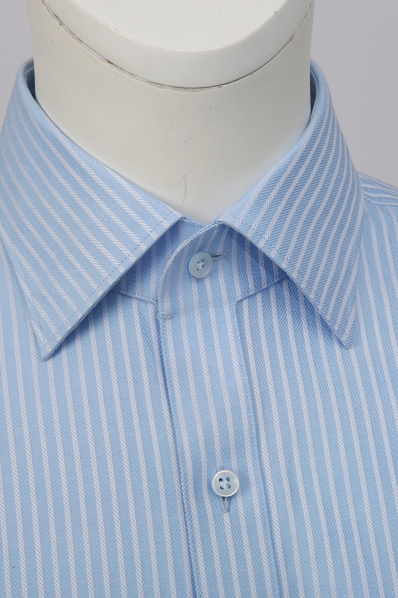 Custom collar and buttons on tailored light blue stripe shirt